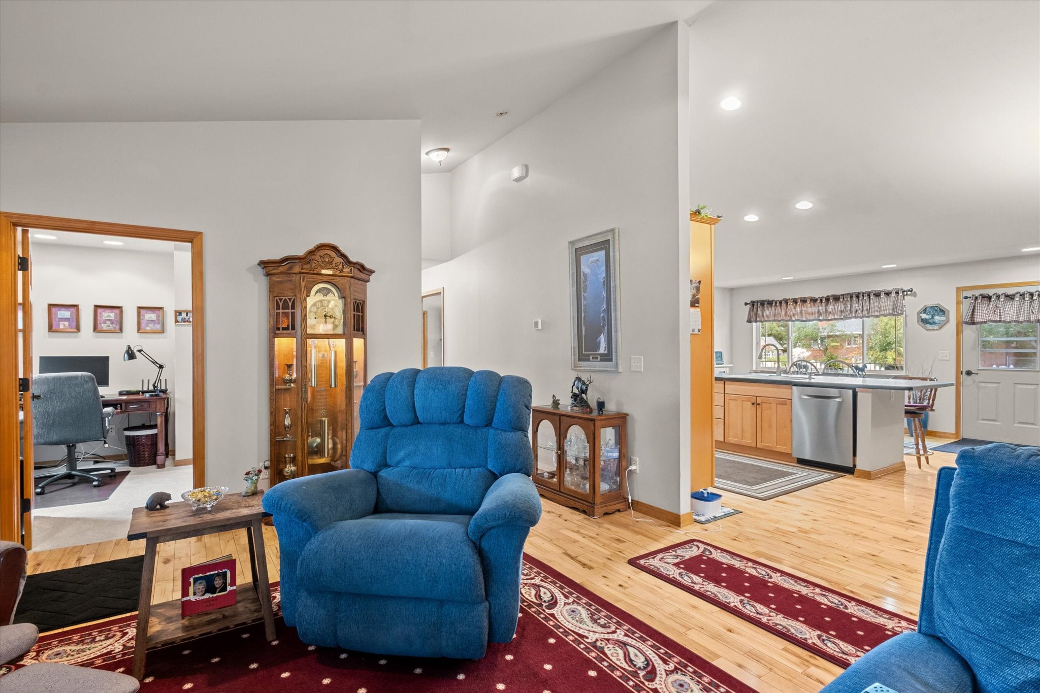 830 Cap Road