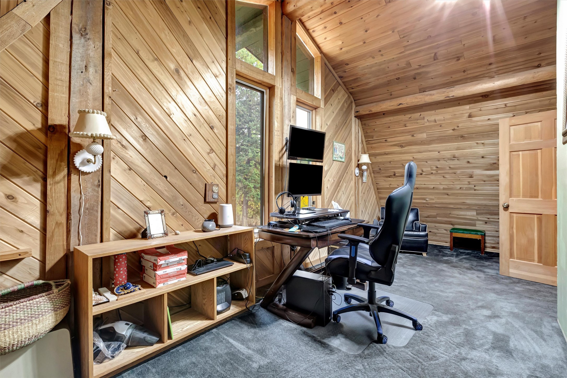 Huson, Montana 59846, United States, 2 Bedrooms Bedrooms, ,2 BathroomsBathrooms,Residential,Pending,39232