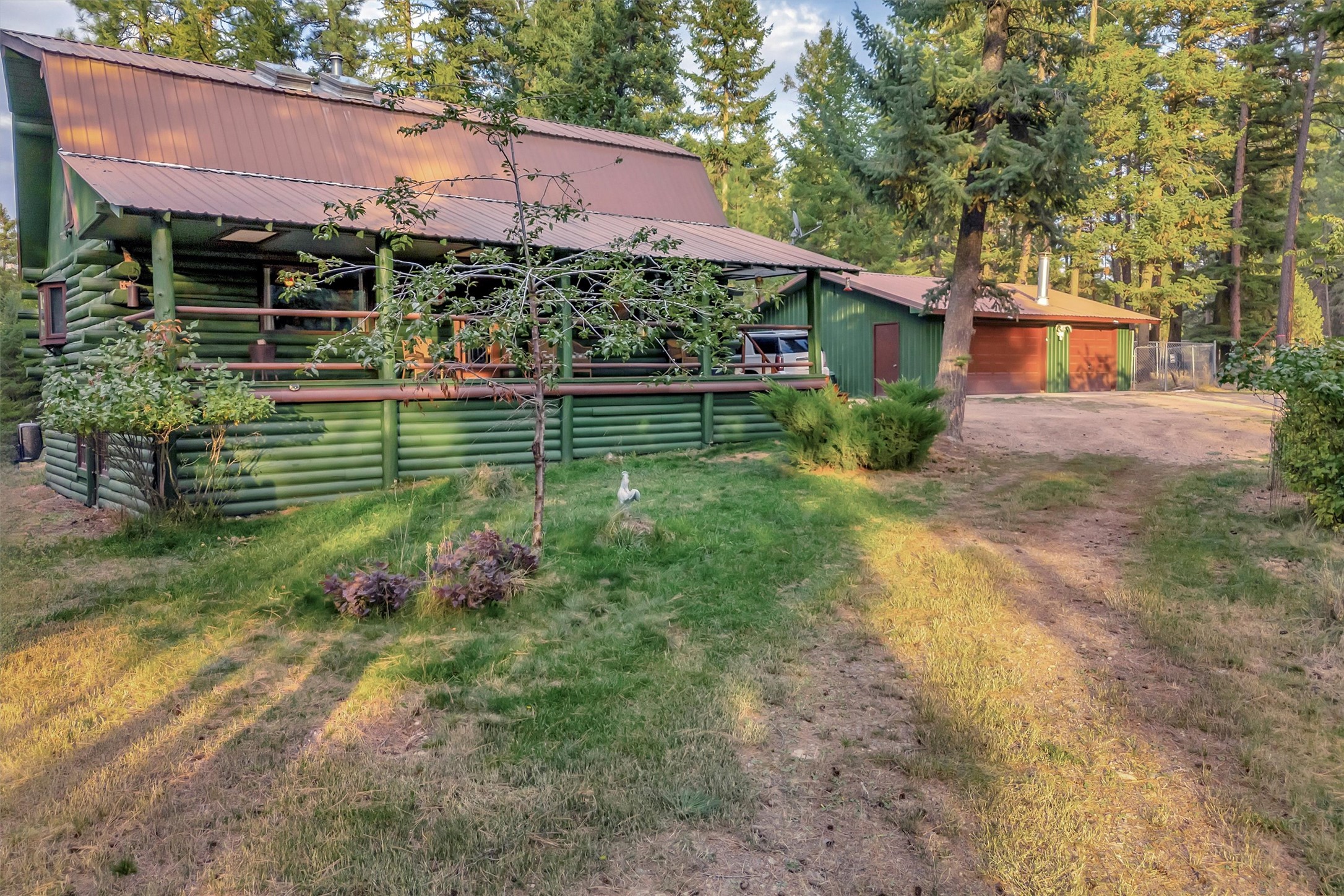 Huson, Montana 59846, United States, 2 Bedrooms Bedrooms, ,2 BathroomsBathrooms,Residential,Pending,39232