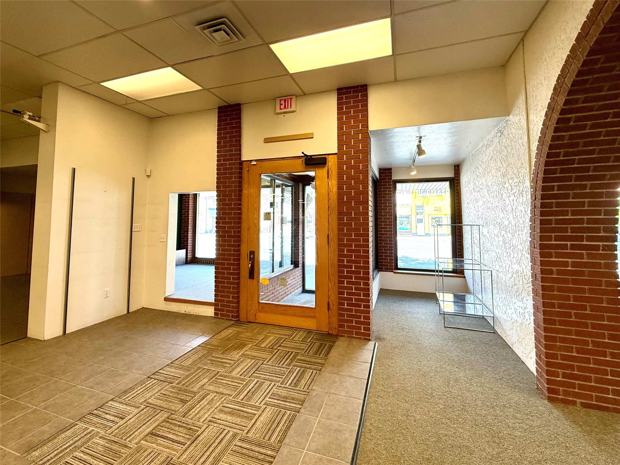 407 Main Street