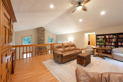 Tiny photo for 39 Halo Court S, Troy, MT 59935 (MLS # 30071124)
