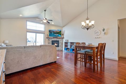 Tiny photo for 198 Lazy Creek Way, Kalispell, MT 59901 (MLS # 30068147)