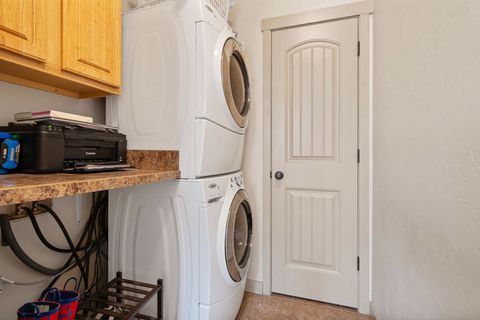 Tiny photo for 198 Lazy Creek Way, Kalispell, MT 59901 (MLS # 30068147)