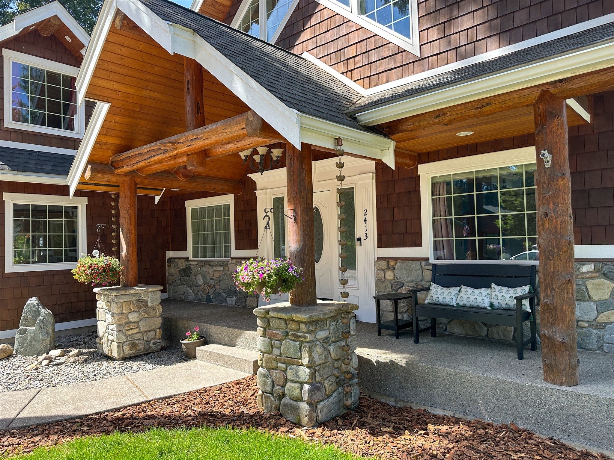 2413 Capstone Court