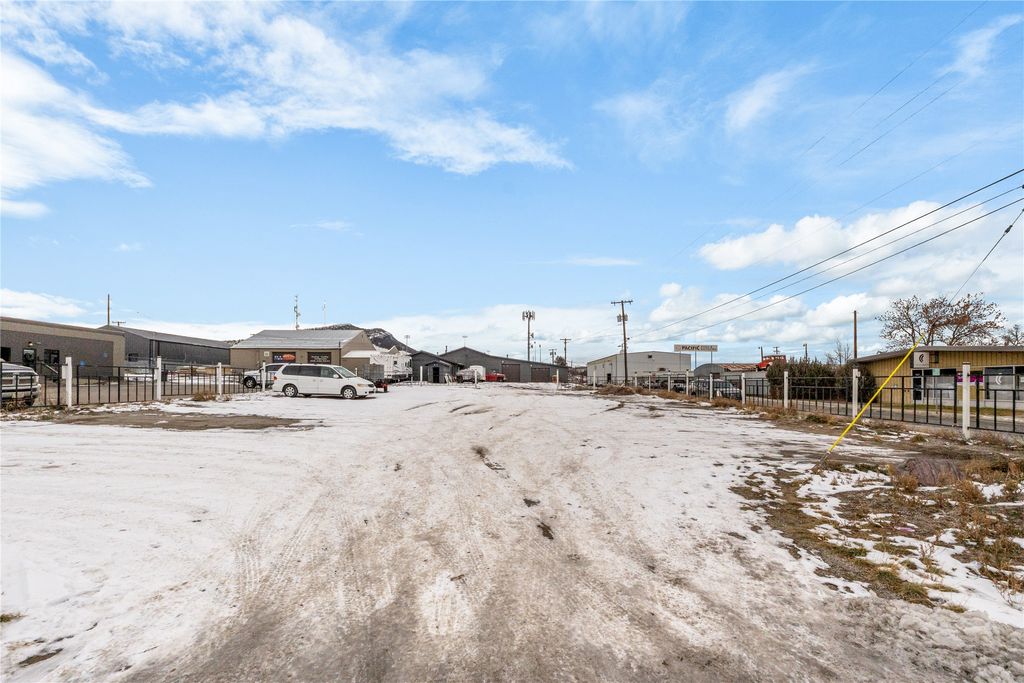 Photo of TBD Lot 7-8 Argyle Street, Helena, MT 59601 (MLS # 30062120)