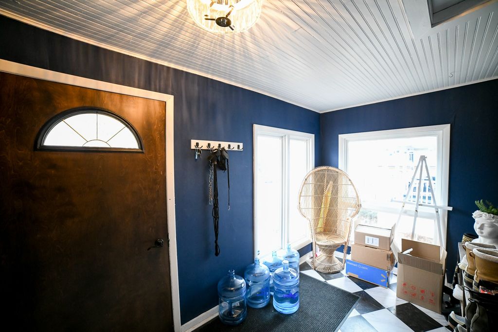 Photo of 216 12th Street N, Great Falls, MT 59401 (MLS # 30068991)