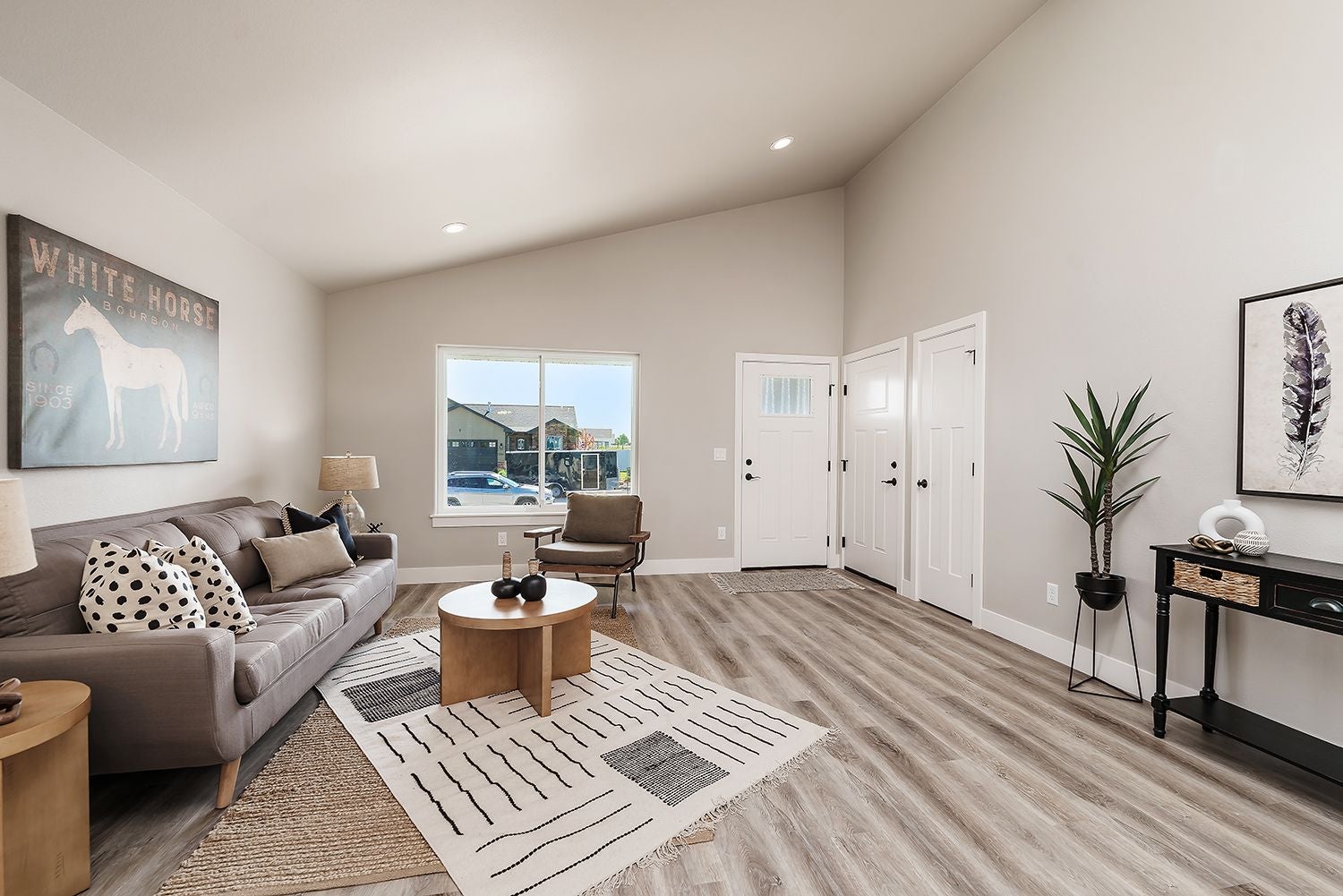 155 Meadow View Loop