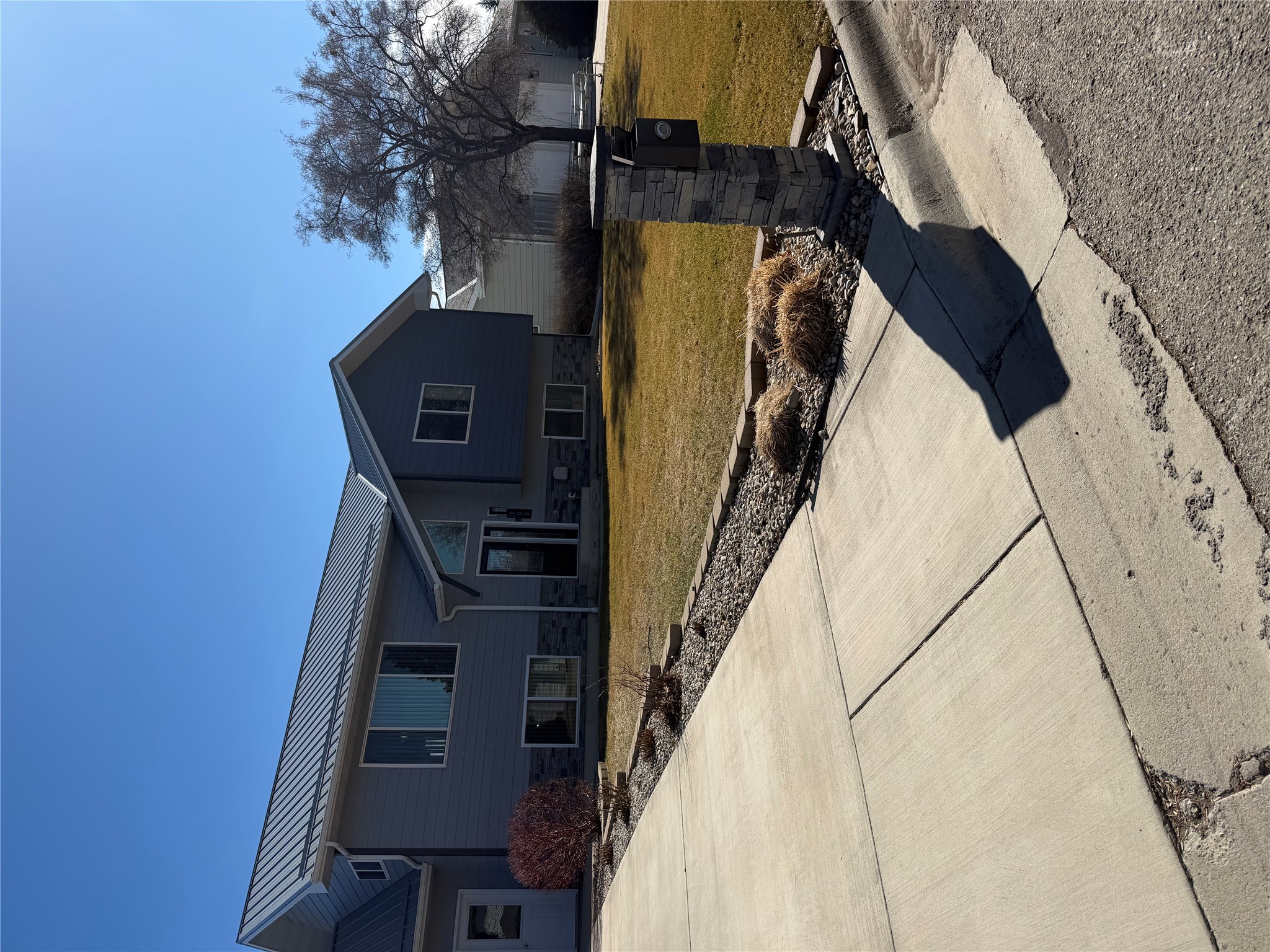 109 S Delaware Street