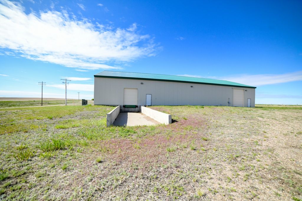 Photo of 2295 Marias Valley Road, Shelby, MT 59474 (MLS # 30066996)