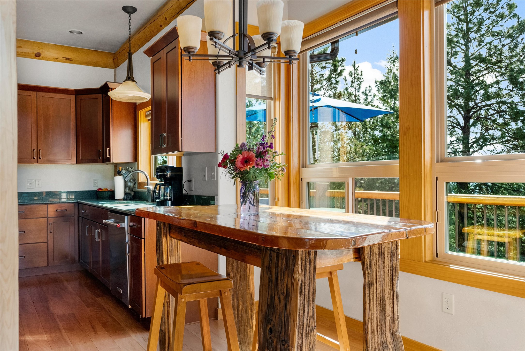 Victor, Montana 59875, United States, 3 Bedrooms Bedrooms, ,3 BathroomsBathrooms,Residential,Active,139285