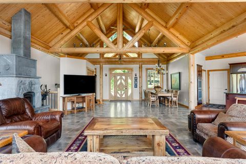 956 Falling Star Road Victor MT 59875