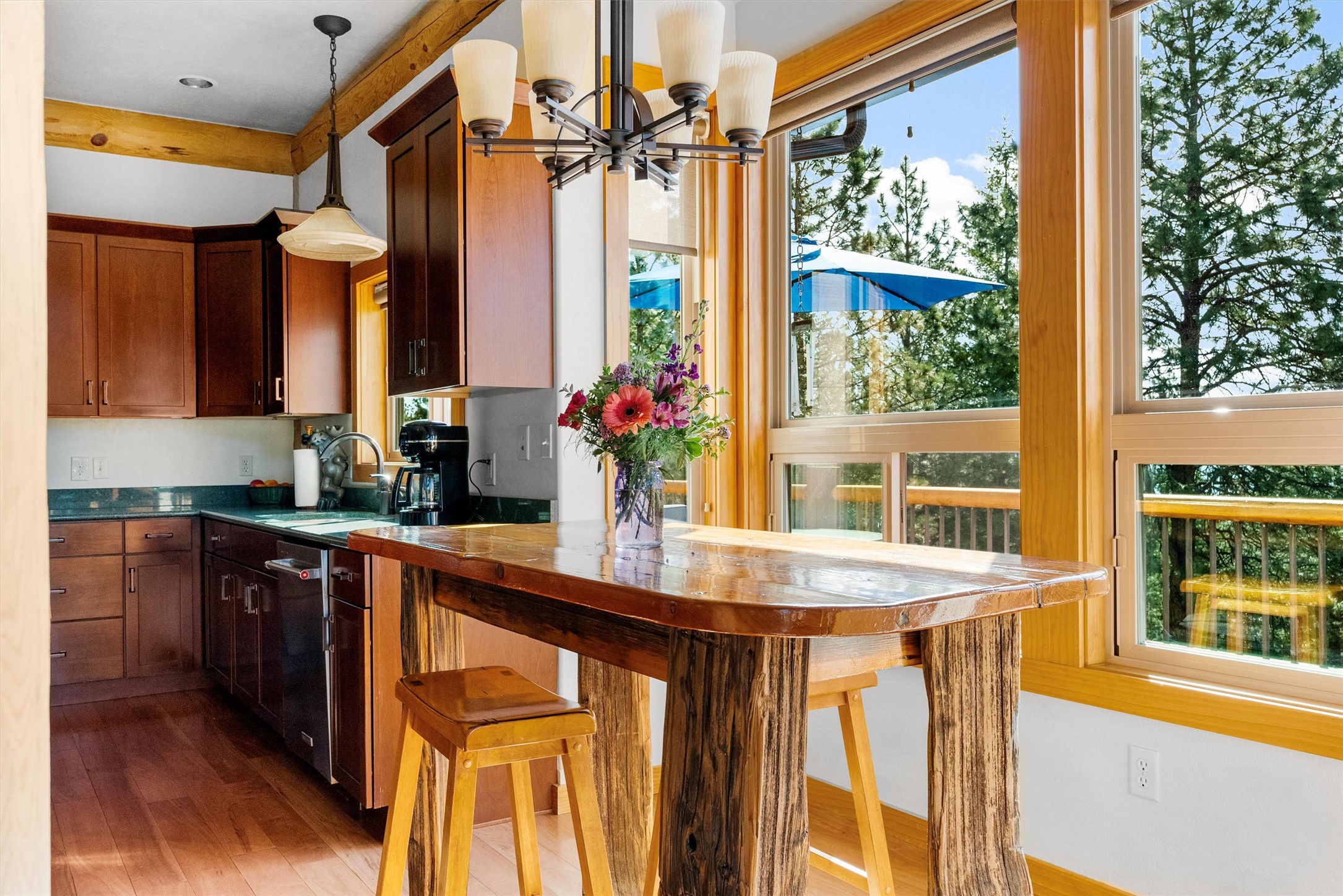 Victor, Montana 59875, United States, 3 Bedrooms Bedrooms, ,3 BathroomsBathrooms,Residential,Active,139285