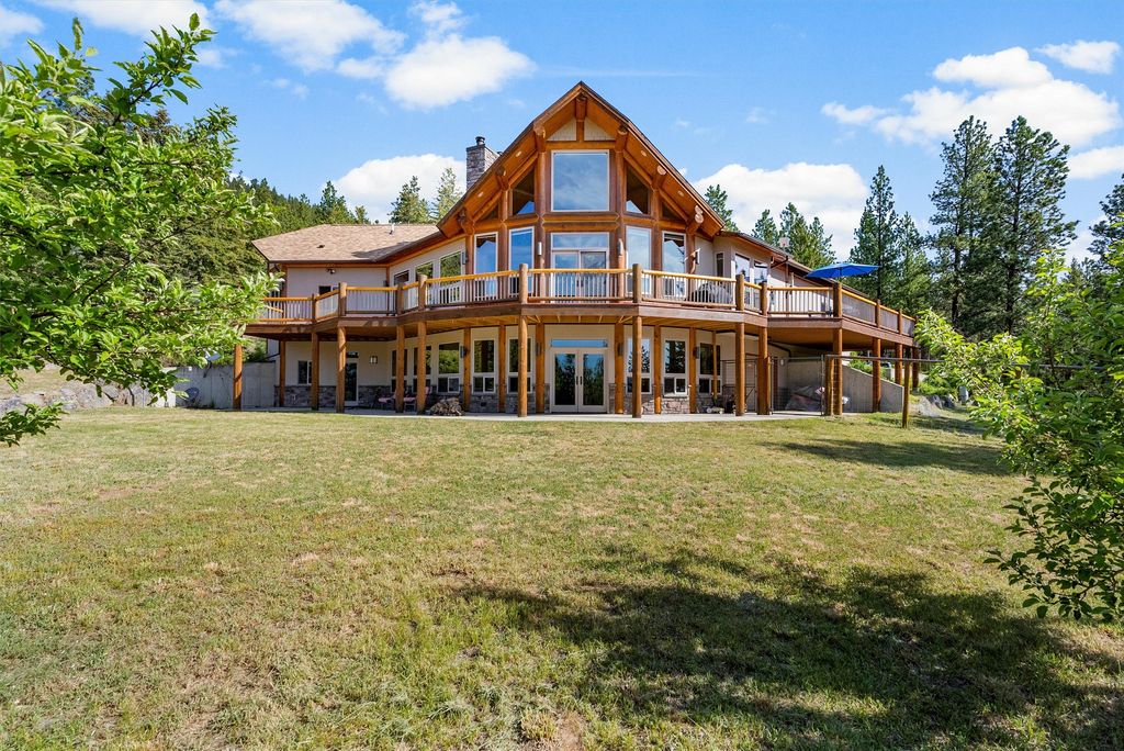 Photo of 956 Falling Star Road, Victor, MT 59875 (MLS # 30050524)