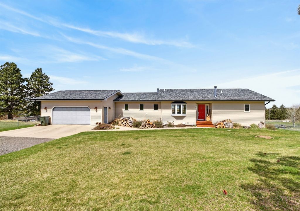 Photo of 6 Saddle Mountain Drive, Clancy, MT 59634 (MLS # 30069422)