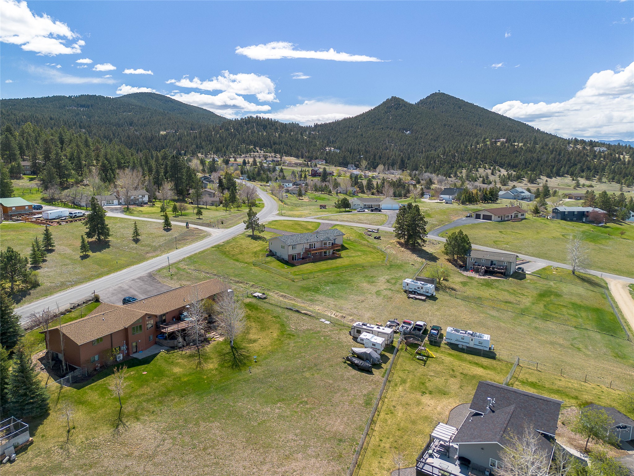 6 Saddle Mountain Drive