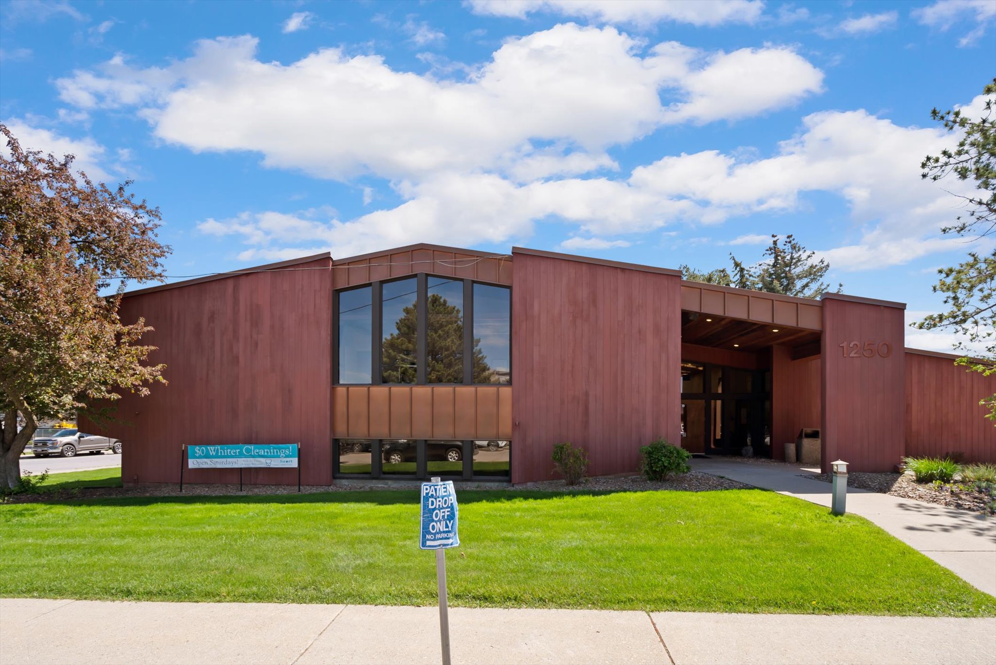 Photo 1 of 34 — 1250 Burns Way 1, Kalispell, MT 59901