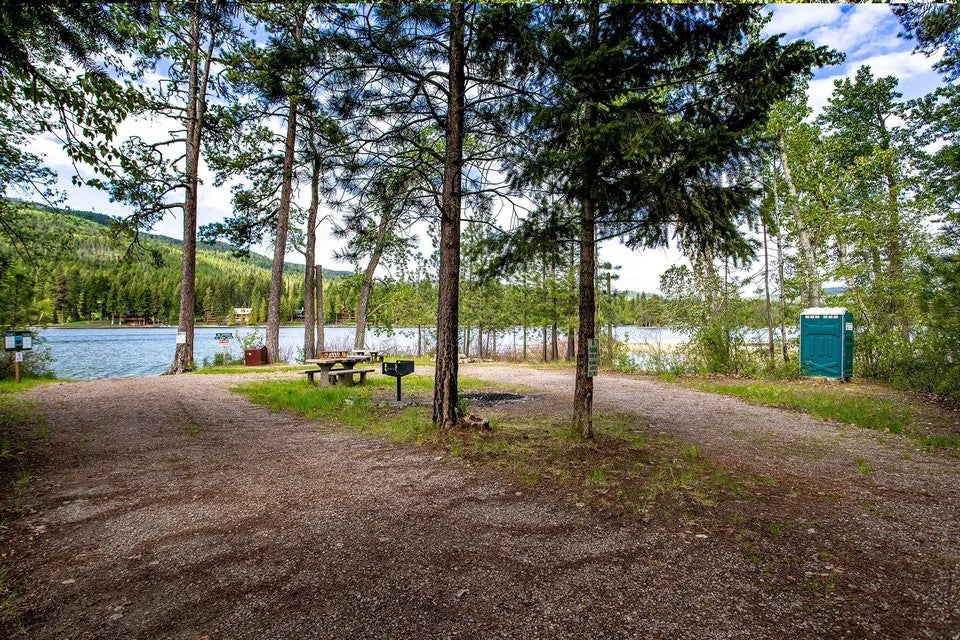 595 Wapiti Lane