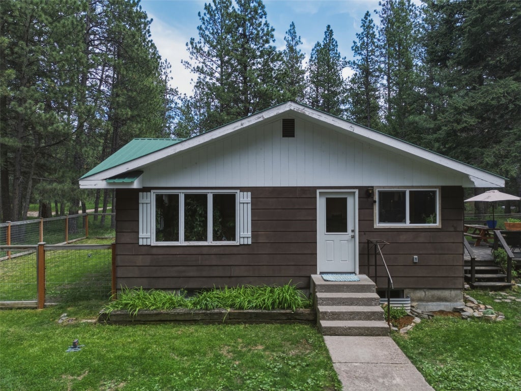 Photo of 18225 Violet Lane, Bonner, MT 59823 (MLS # 30073306)