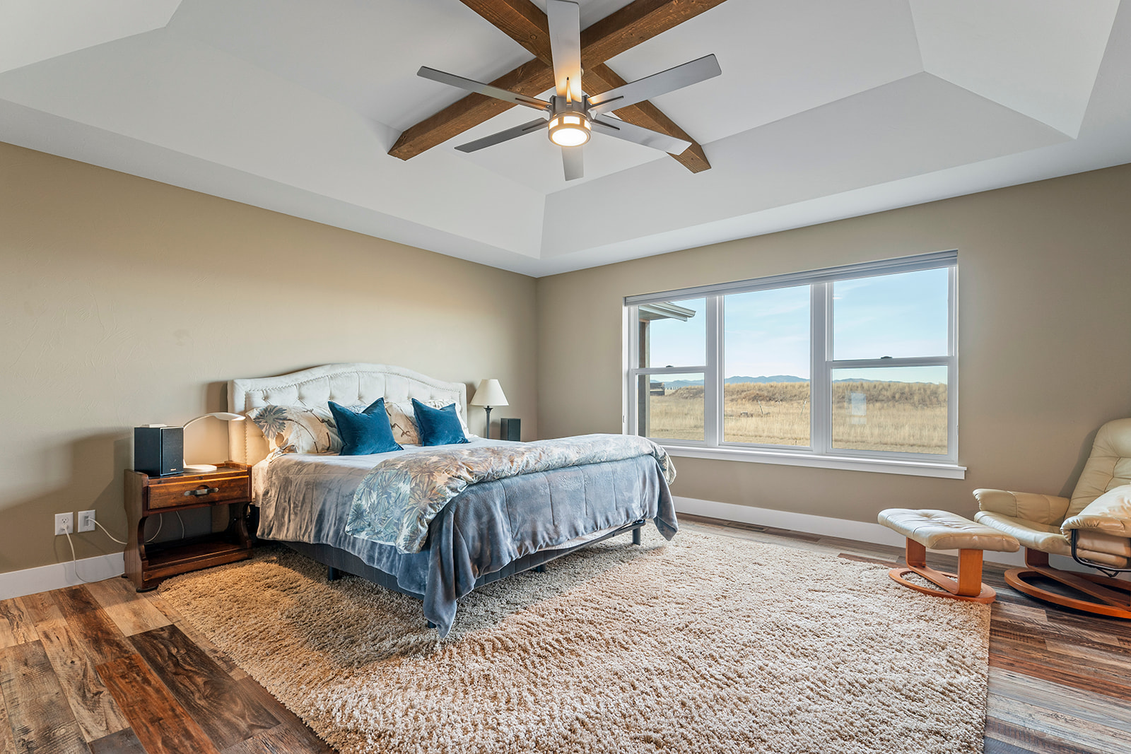 East Helena, Montana 59635, United States, 4 Bedrooms Bedrooms, ,3 BathroomsBathrooms,Residential,Active,242515