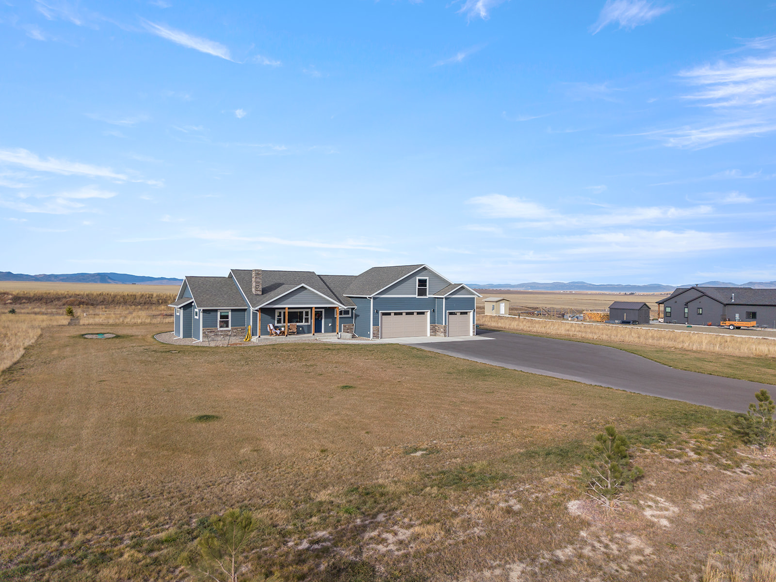 East Helena, Montana 59635, United States, 4 Bedrooms Bedrooms, ,3 BathroomsBathrooms,Residential,Active,242515