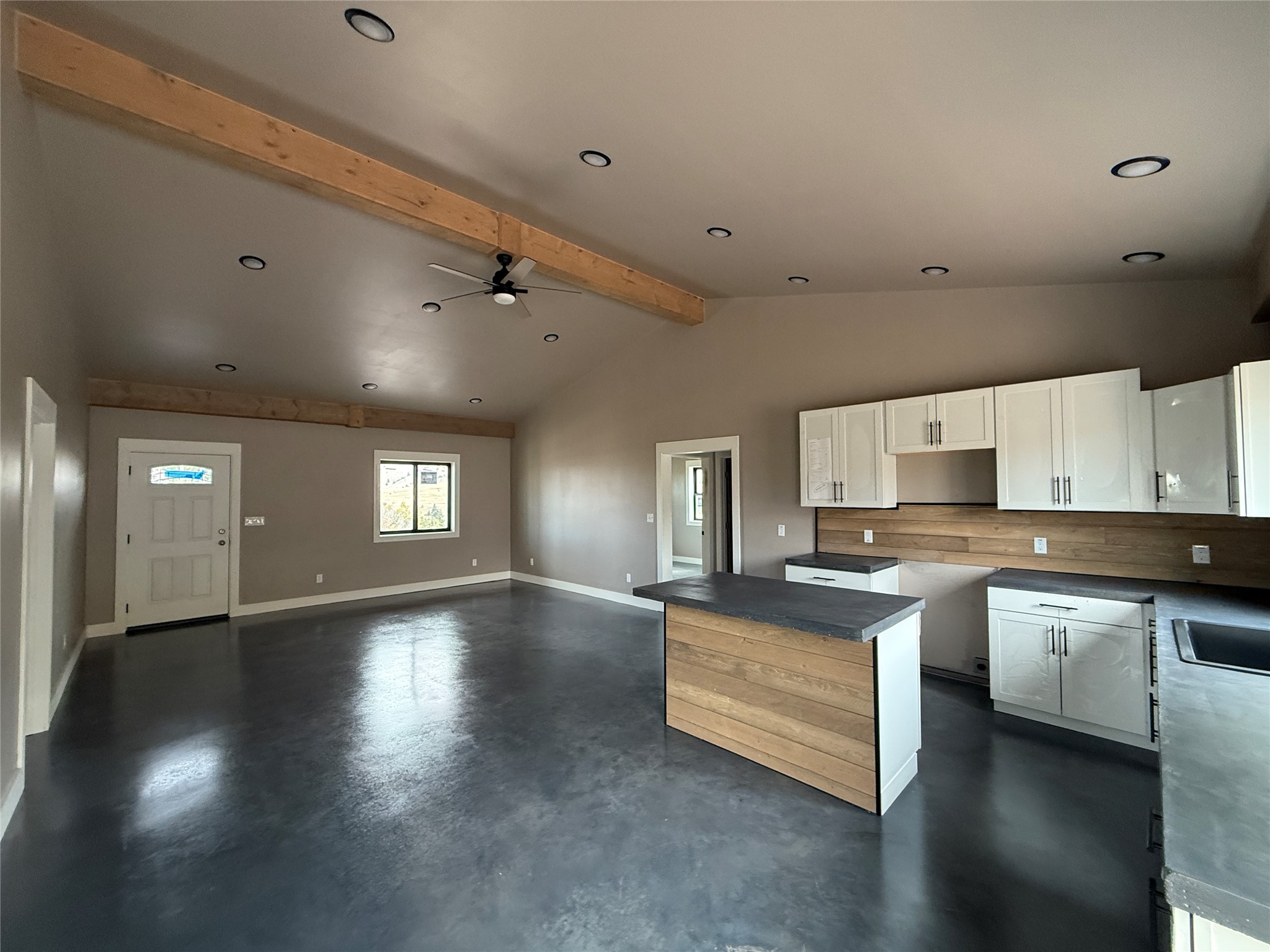 61 Gold Coin Road