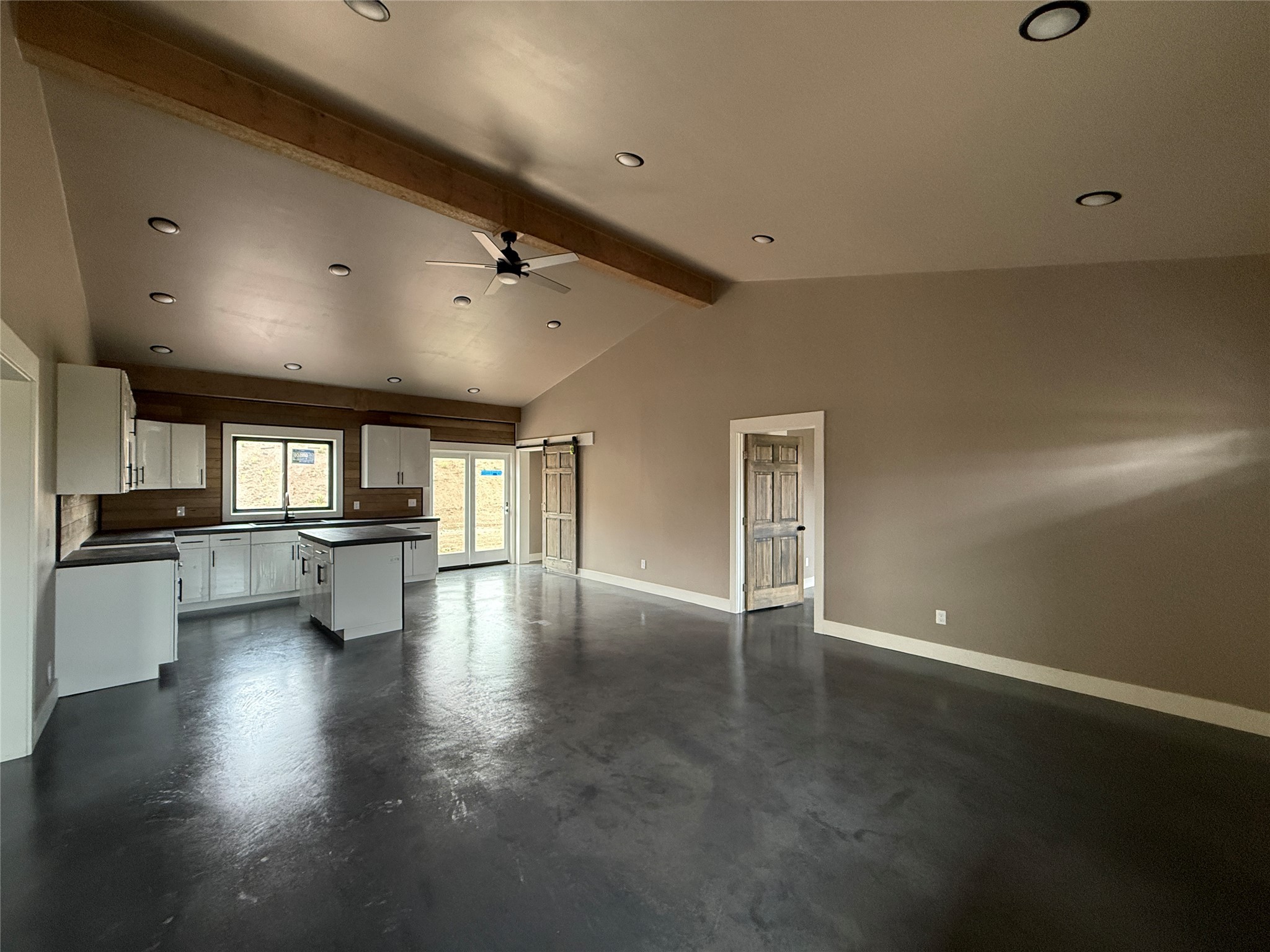 61 Gold Coin Road