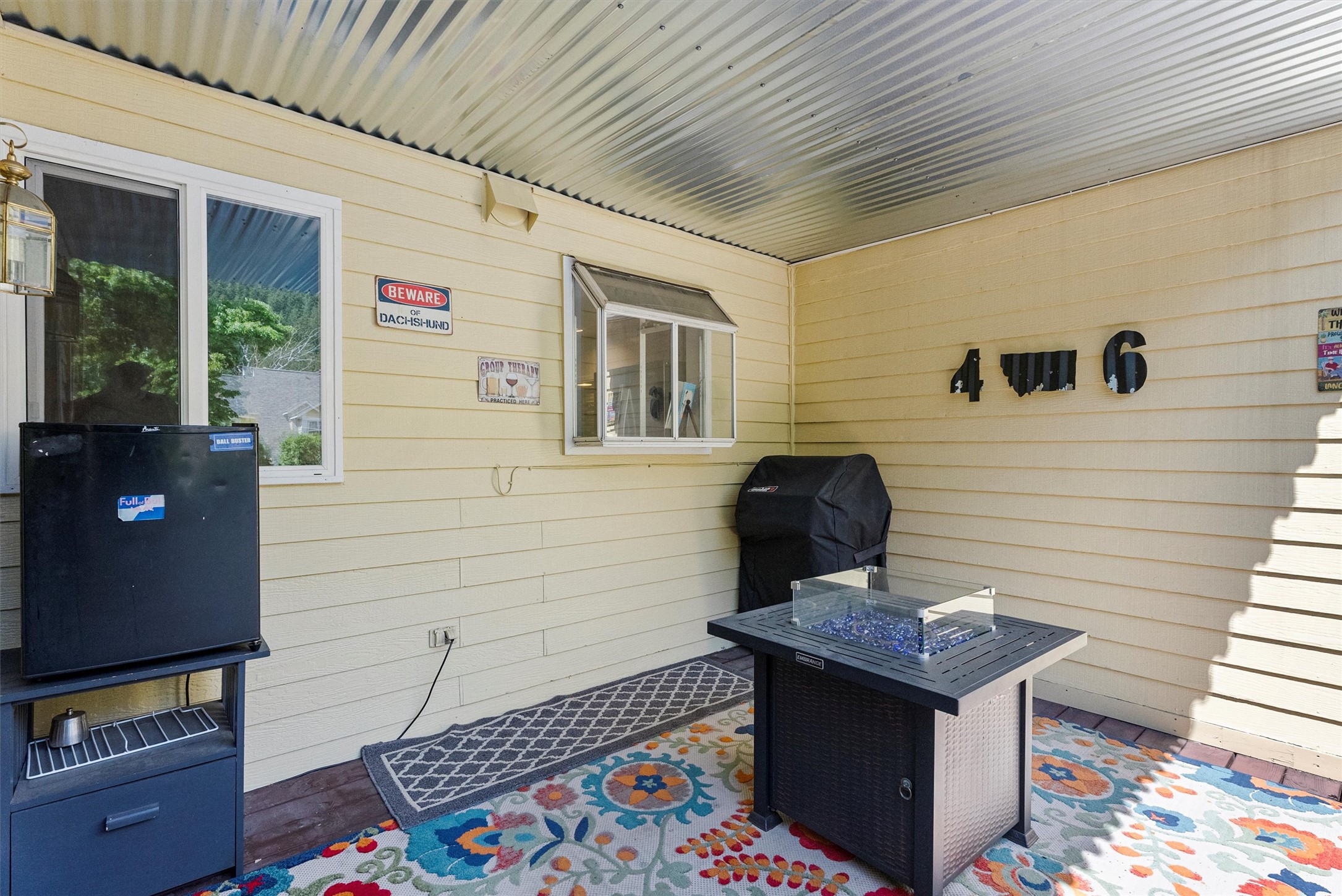 Missoula, Montana 59802, United States, 3 Bedrooms Bedrooms, ,3 BathroomsBathrooms,Residential,Active,143682