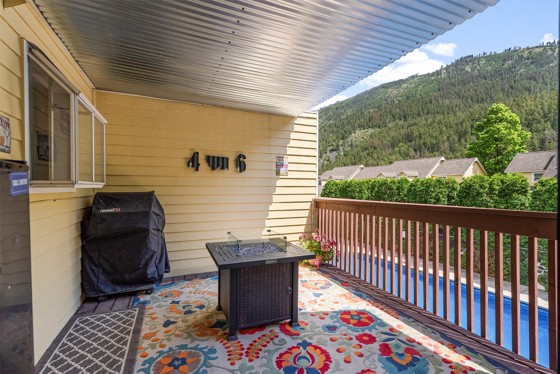 Missoula, Montana 59802, United States, 3 Bedrooms Bedrooms, ,3 BathroomsBathrooms,Residential,Active,143682