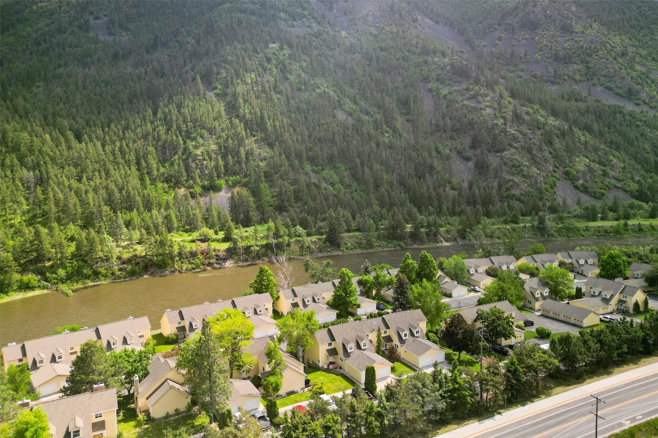 Missoula, Montana 59802, United States, 3 Bedrooms Bedrooms, ,3 BathroomsBathrooms,Residential,Active,143682