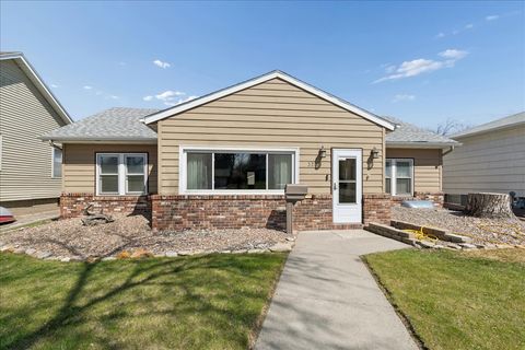 Photo of 3207 1st Avenue N, Great Falls, MT 59401 (MLS # 30069452)