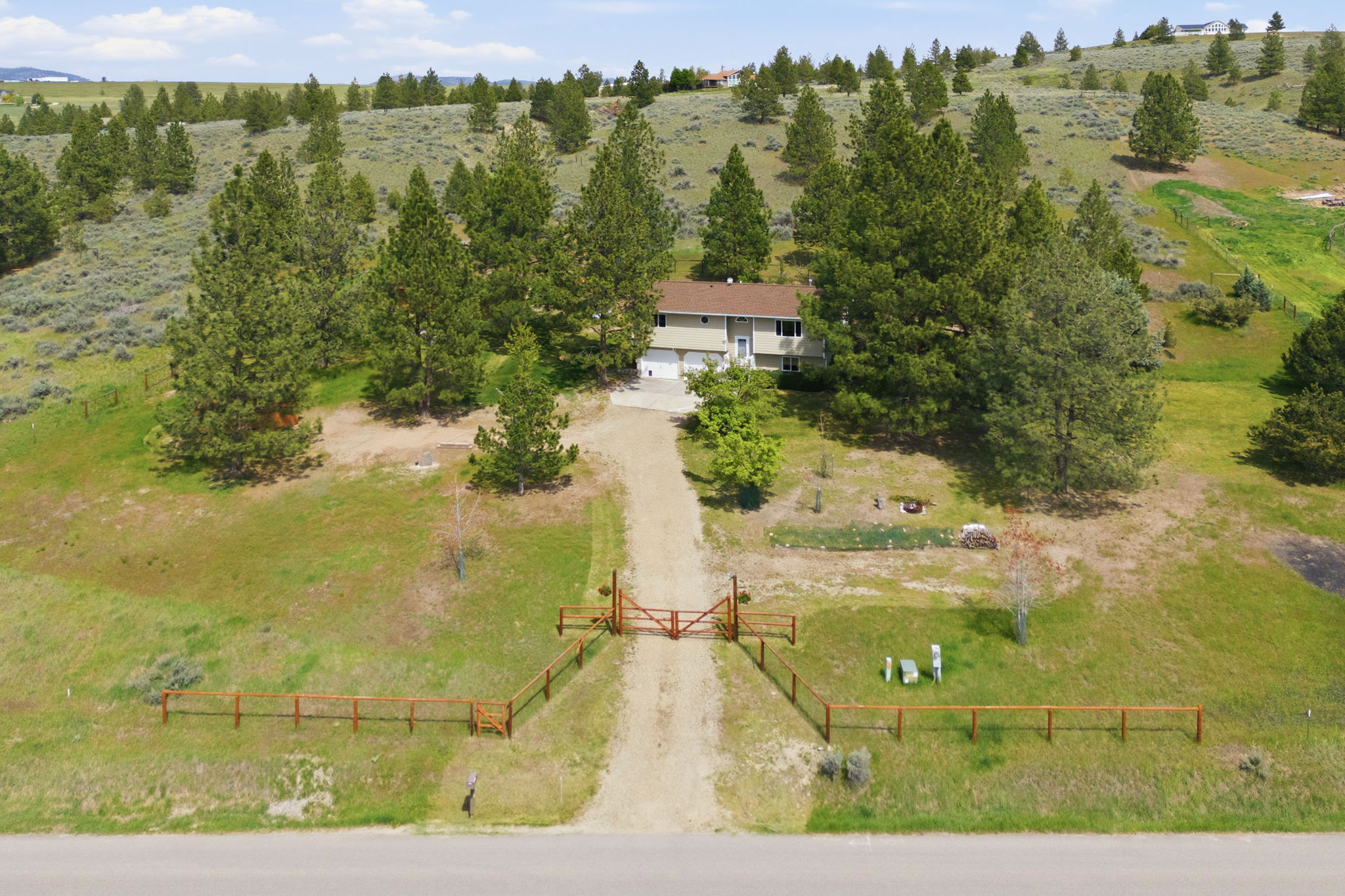 770 Hidden Valley Road S
