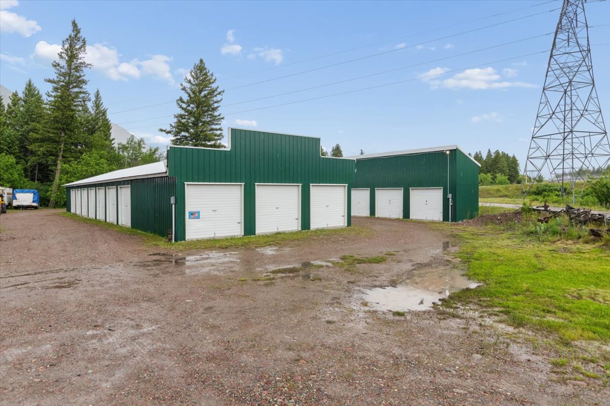 7585 Us Highway 2 E