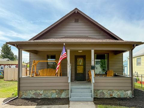 Photo of 1816 8th Avenue N, Great Falls, MT 59401 (MLS # 30072170)