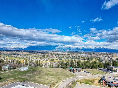 Tiny photo for 95 Village Loop #5, Kalispell, MT 59901 (MLS # 30067426)