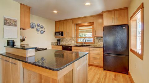 Tiny photo for 923 Longstaff Street, Missoula, MT 59801 (MLS # 30072433)