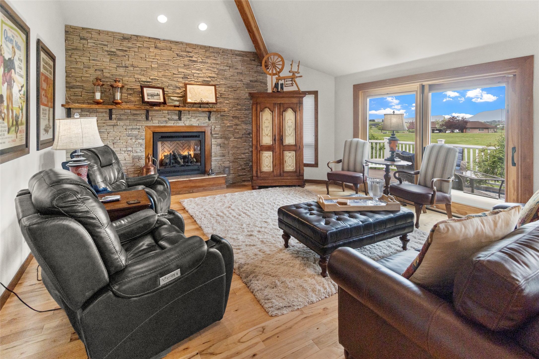 1333 Creekside Drive