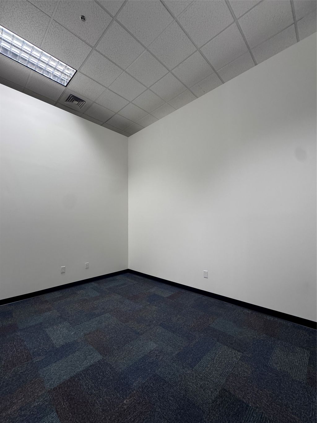 Photo of 1203 US Hwy 2 W, Kalispell, MT 59901 (MLS # 30069376)