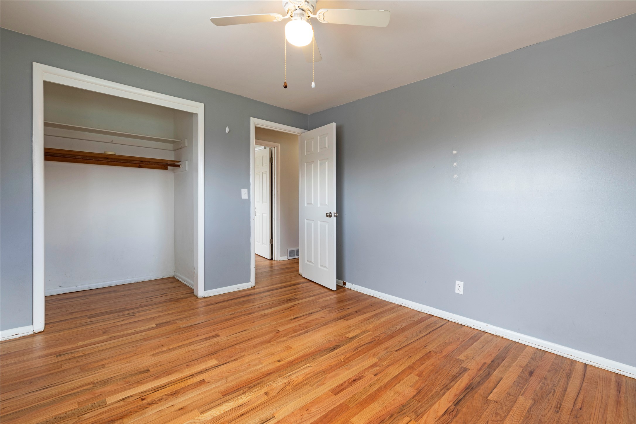 Missoula, Montana 59801, United States, 4 Bedrooms Bedrooms, ,2 BathroomsBathrooms,Residential,Active,93122