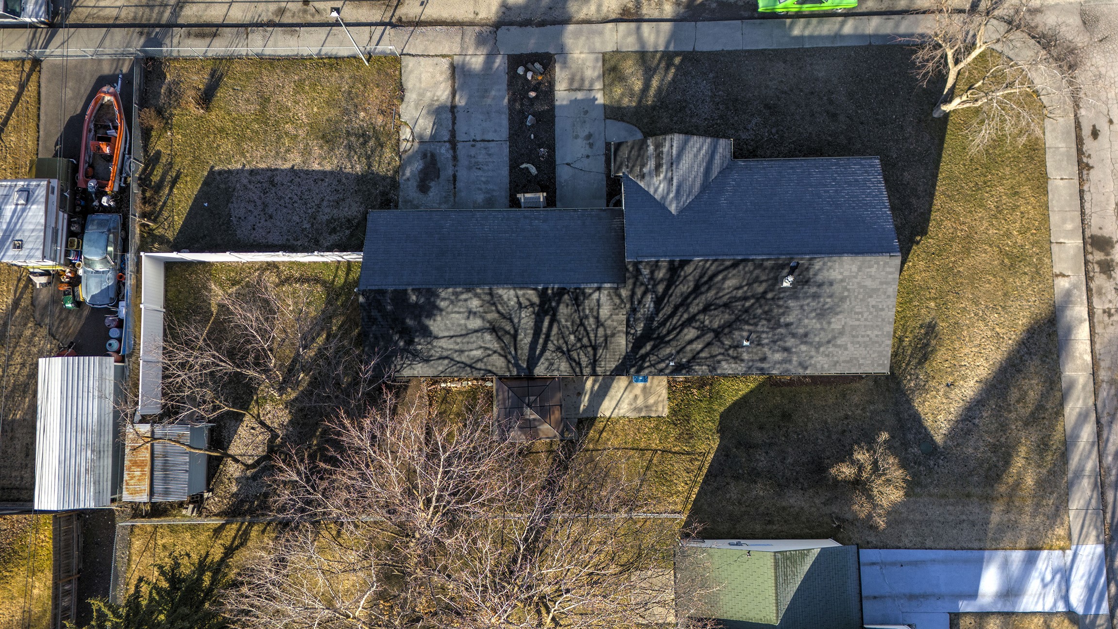 Missoula, Montana 59801, United States, 4 Bedrooms Bedrooms, ,2 BathroomsBathrooms,Residential,Active,93122