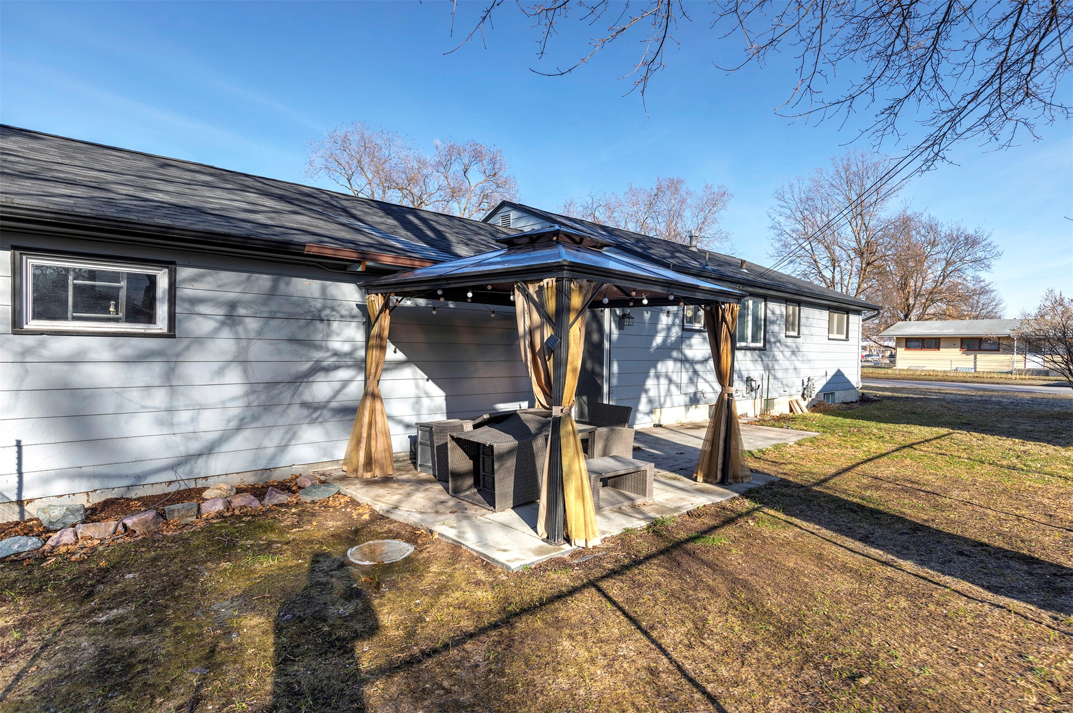 Missoula, Montana 59801, United States, 4 Bedrooms Bedrooms, ,2 BathroomsBathrooms,Residential,Active,93122