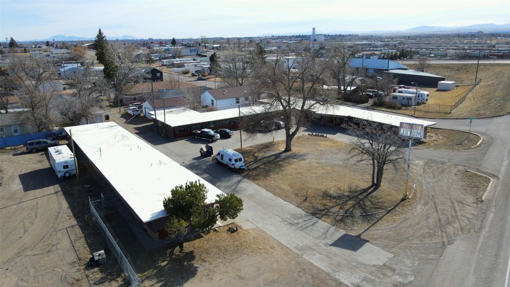 Photo of 1521 1st Avenue NW #A, Great Falls, MT 59404 (MLS # 30066298)