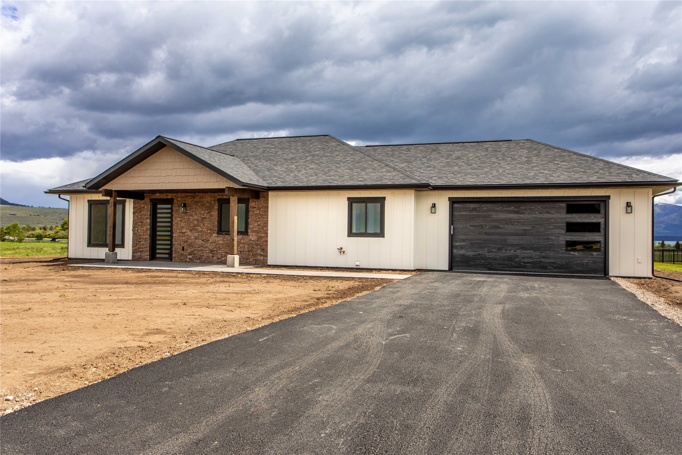 34544 Eagle Crest Drive