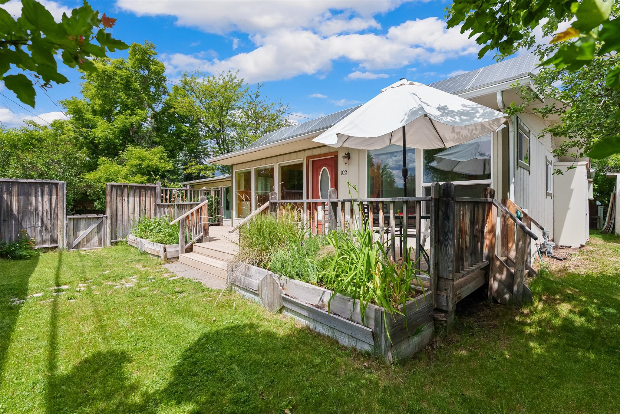 102 Geneva Avenue