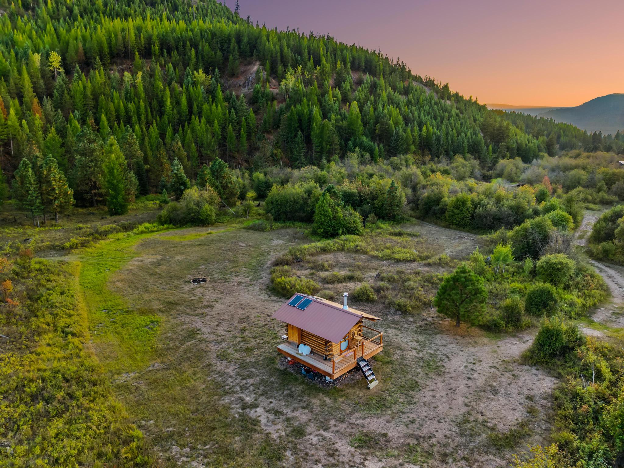 Libby, Montana, 59923, United States, 3 Bedrooms Bedrooms, ,2 BathroomsBathrooms,Residential,Active,1945847