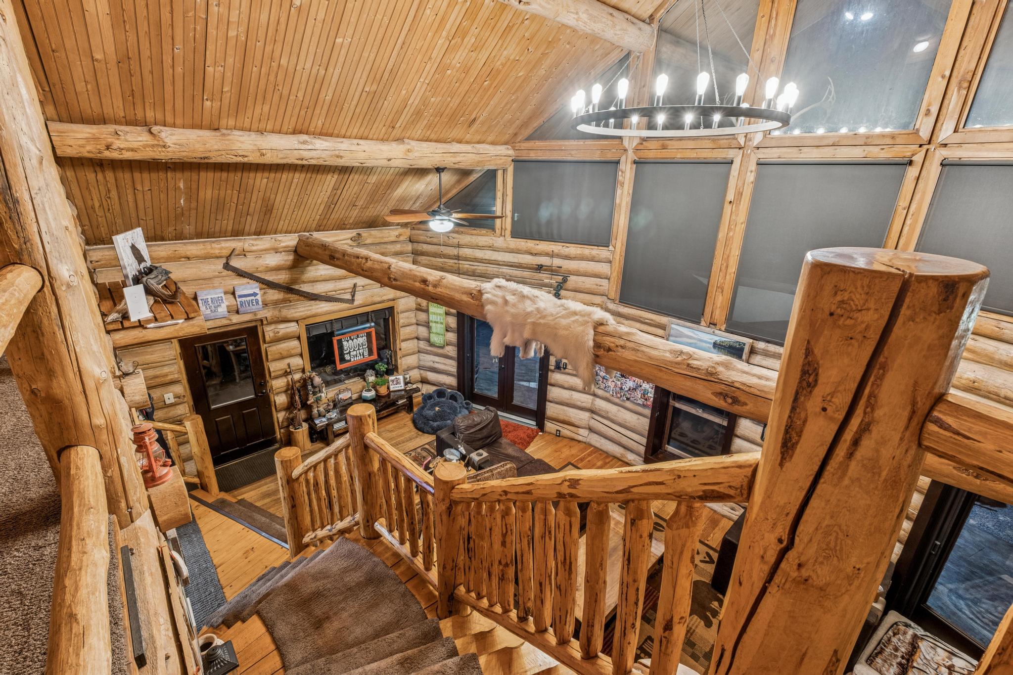 Libby, Montana, 59923, United States, 3 Bedrooms Bedrooms, ,2 BathroomsBathrooms,Residential,Active,1945847