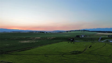 Photo of 2122 N Wintercrest Drive, Kalispell, MT 59901 (MLS # 30075929)