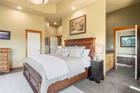 Tiny photo for 3839 Duncan Drive, Missoula, MT 59802 (MLS # 30068182)