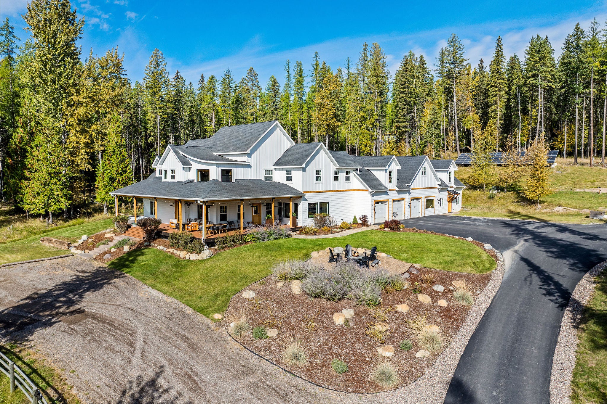 687 N Valley Drive