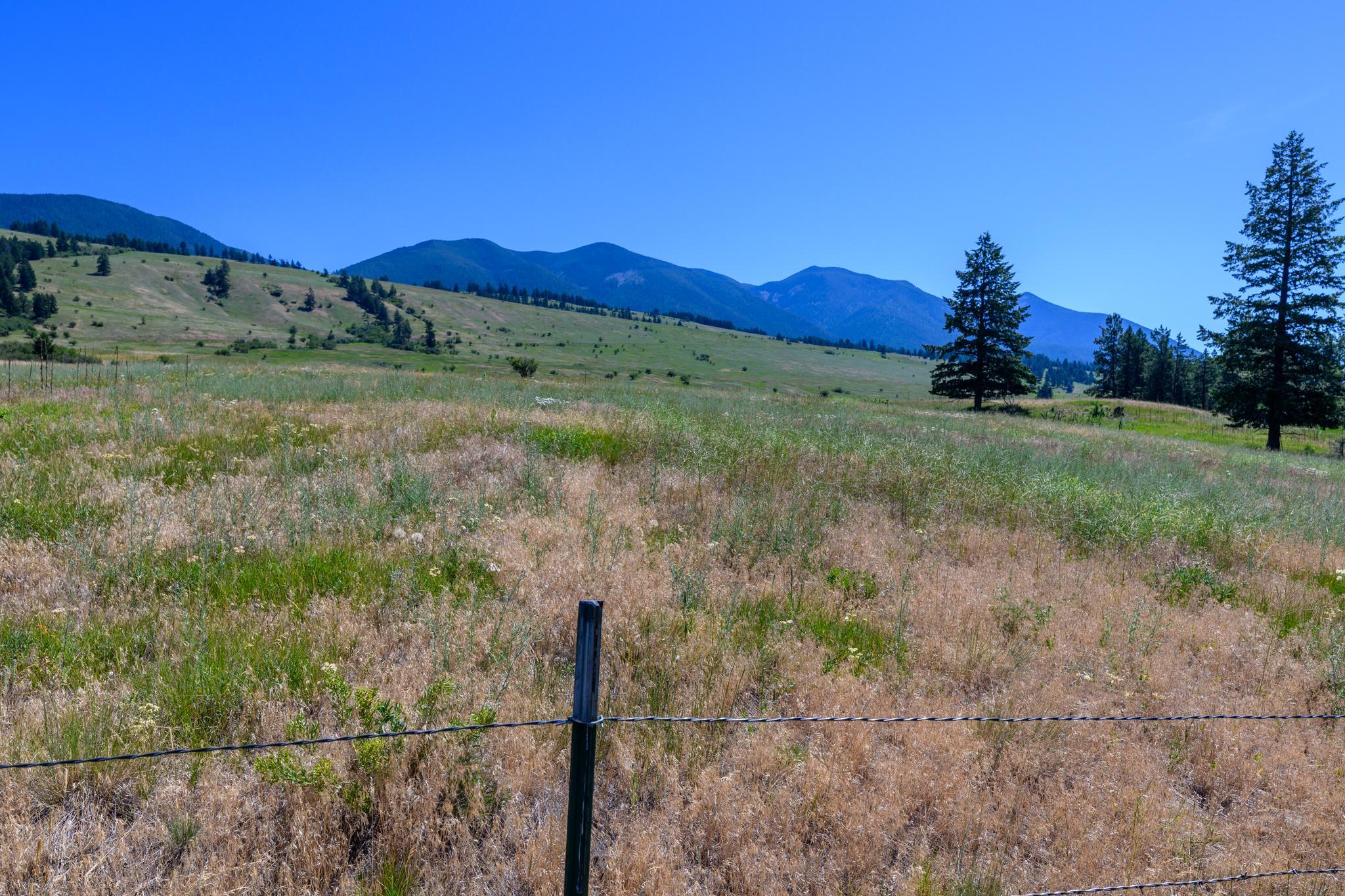 6642 Highway 93 N