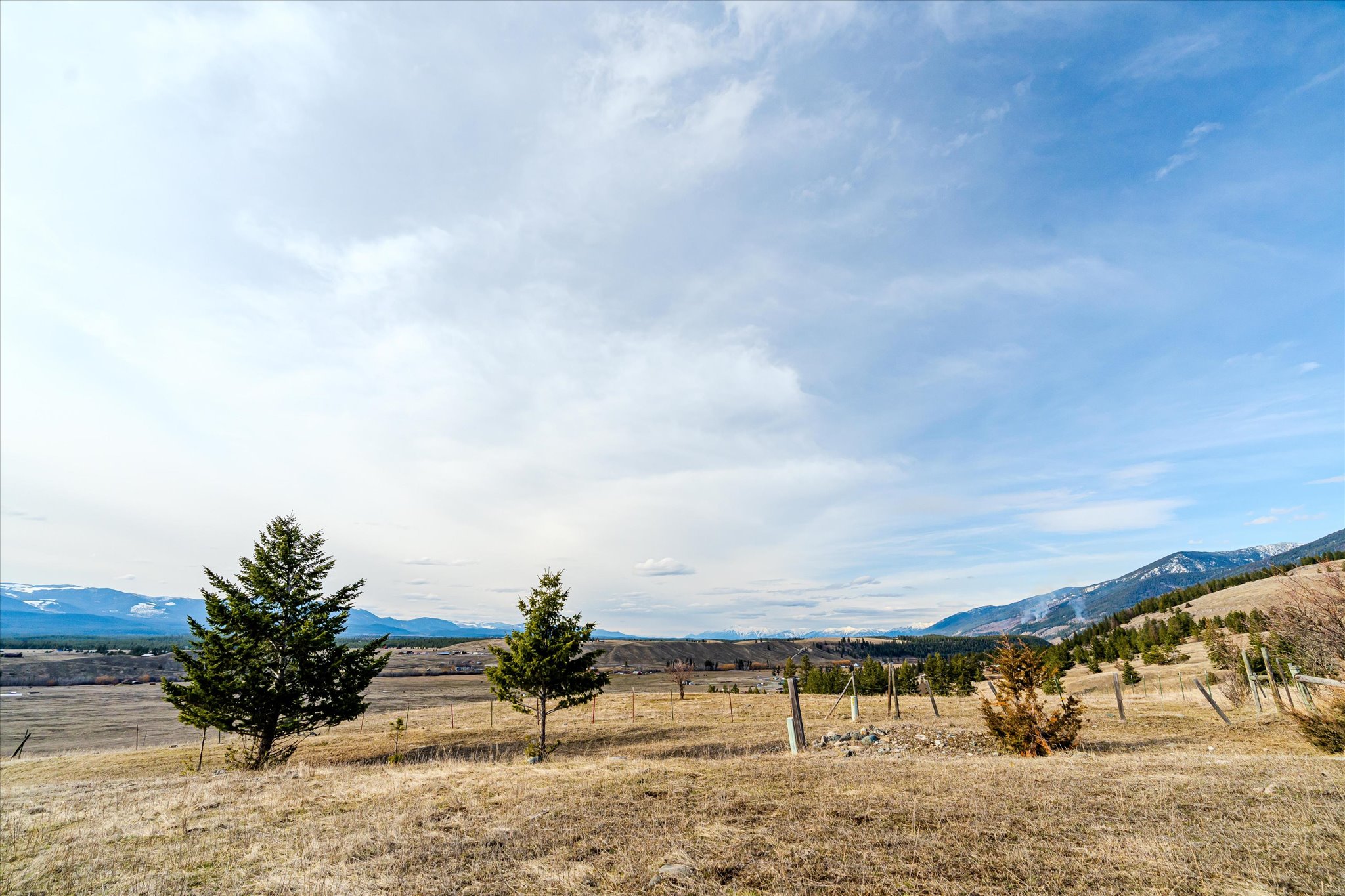 6642 Highway 93 N